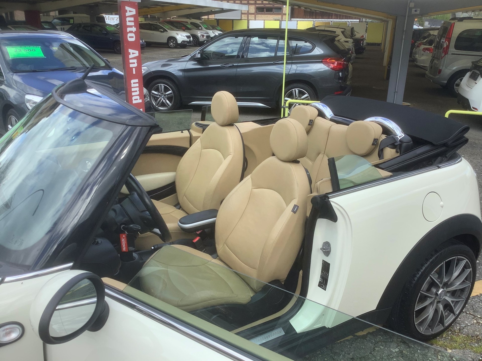 MINI Cooper S Cabriolet-image-13