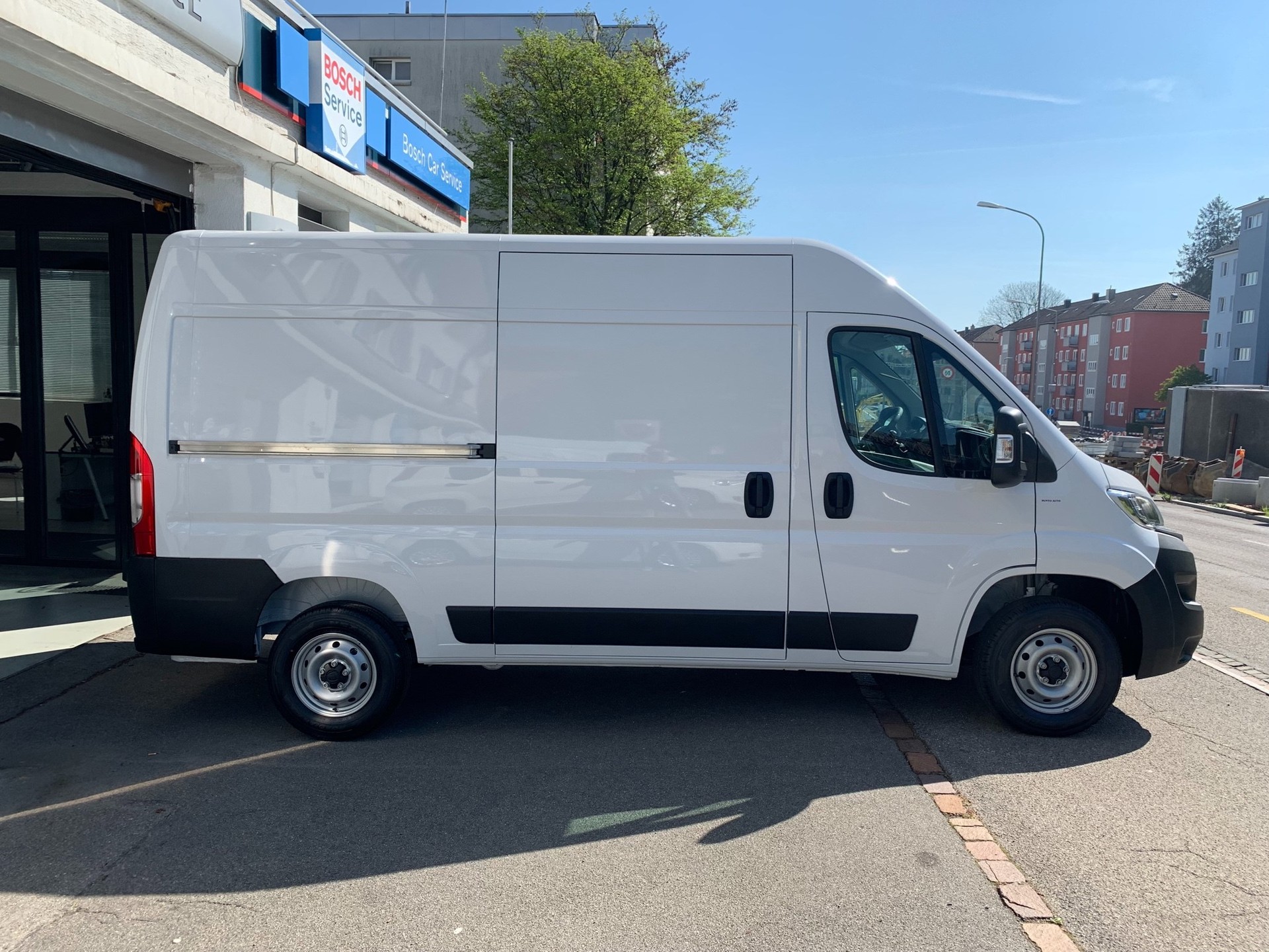 FIAT Ducato 35 L2H2 Swiss Plus-image-3