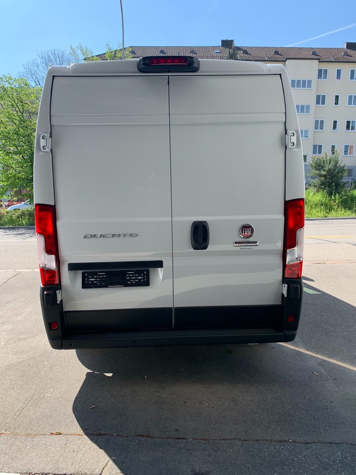 FIAT Ducato 35 L2H2 Swiss Plus-image-5