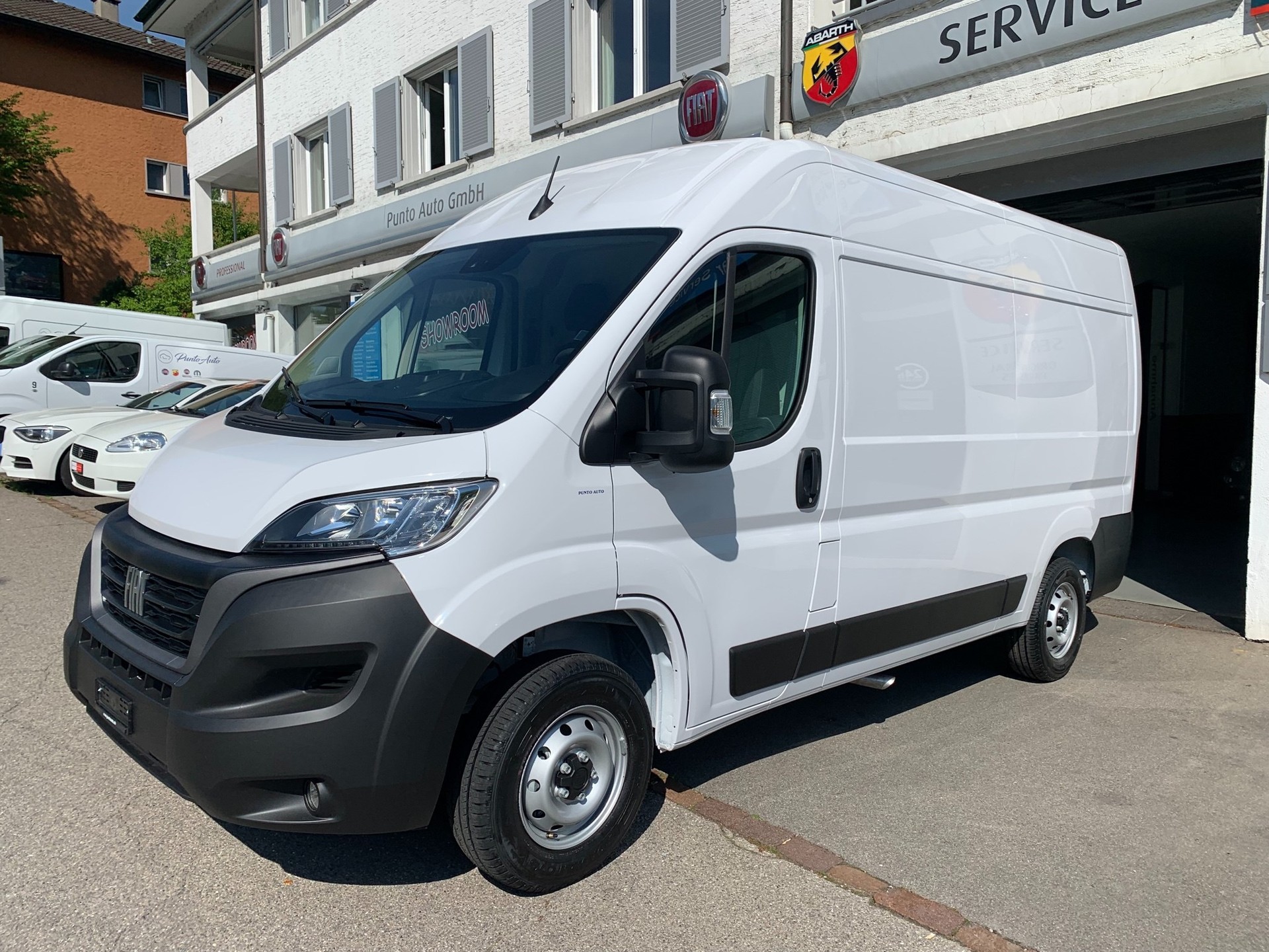 FIAT Ducato 35 L2H2 Swiss Plus-image-1