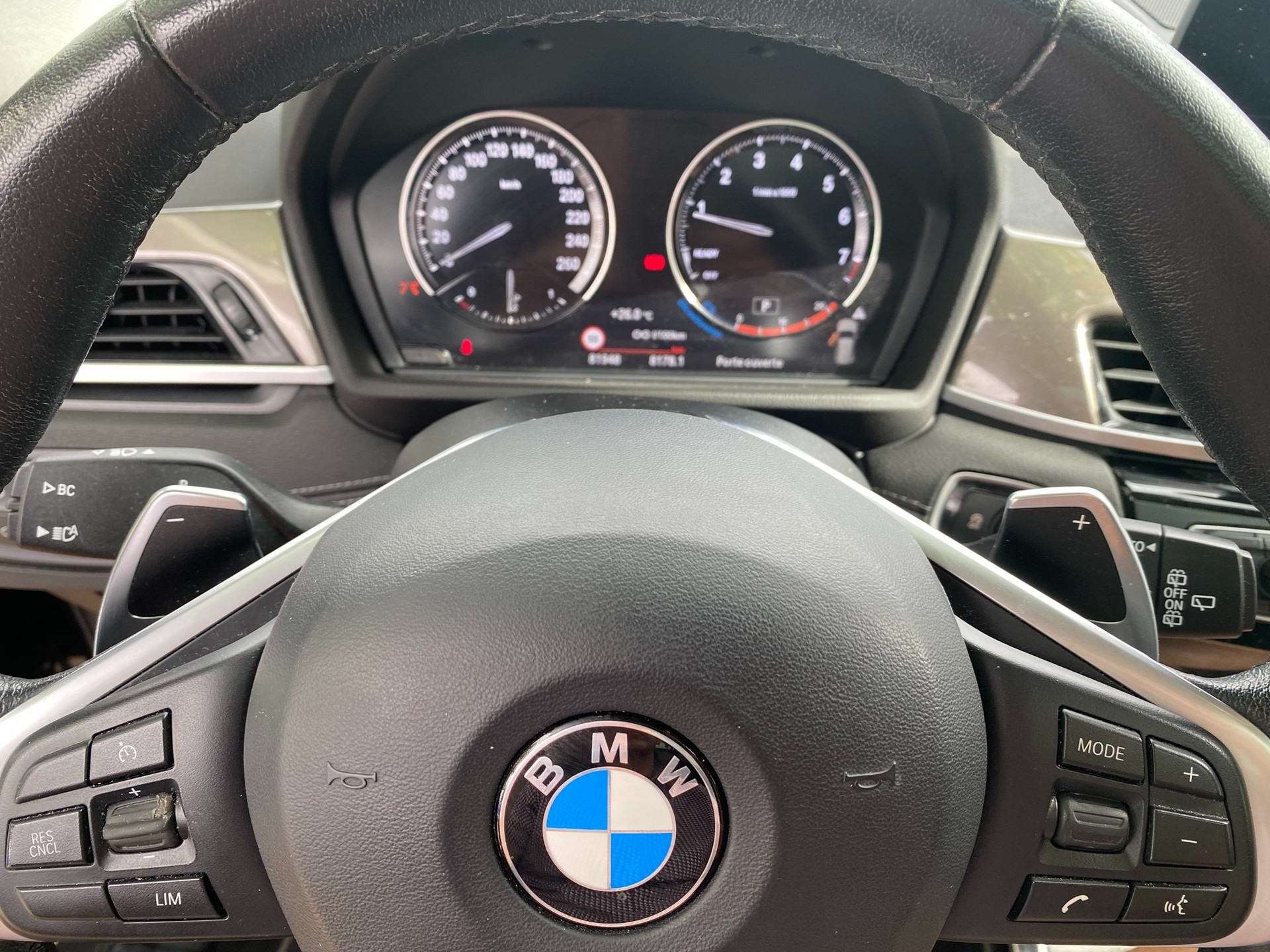 BMW X1 xDrive 20i xLine Steptronic-image-13