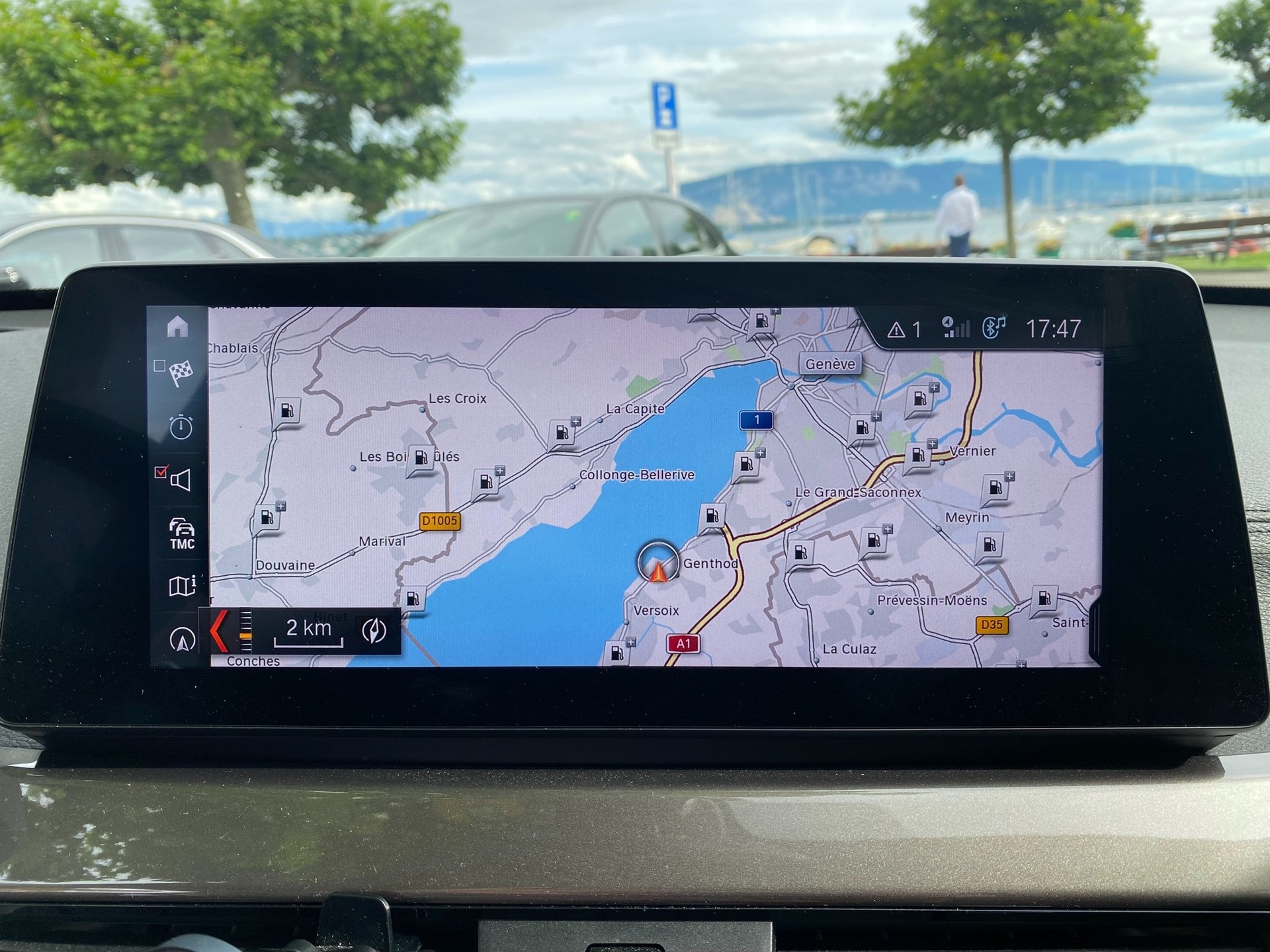 BMW X1 xDrive 20i xLine Steptronic-image-12