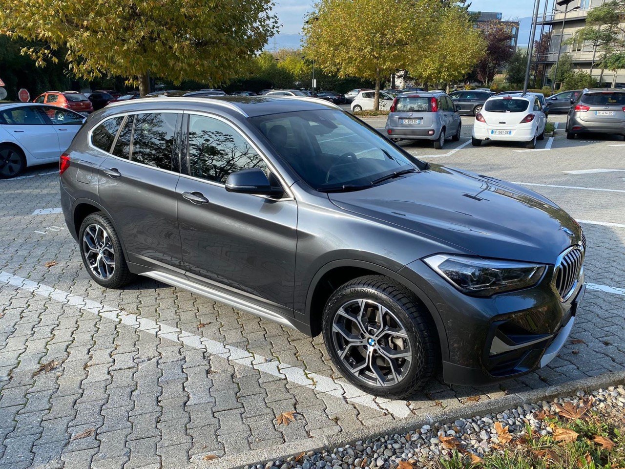 BMW X1 xDrive 20i xLine Steptronic-image-0