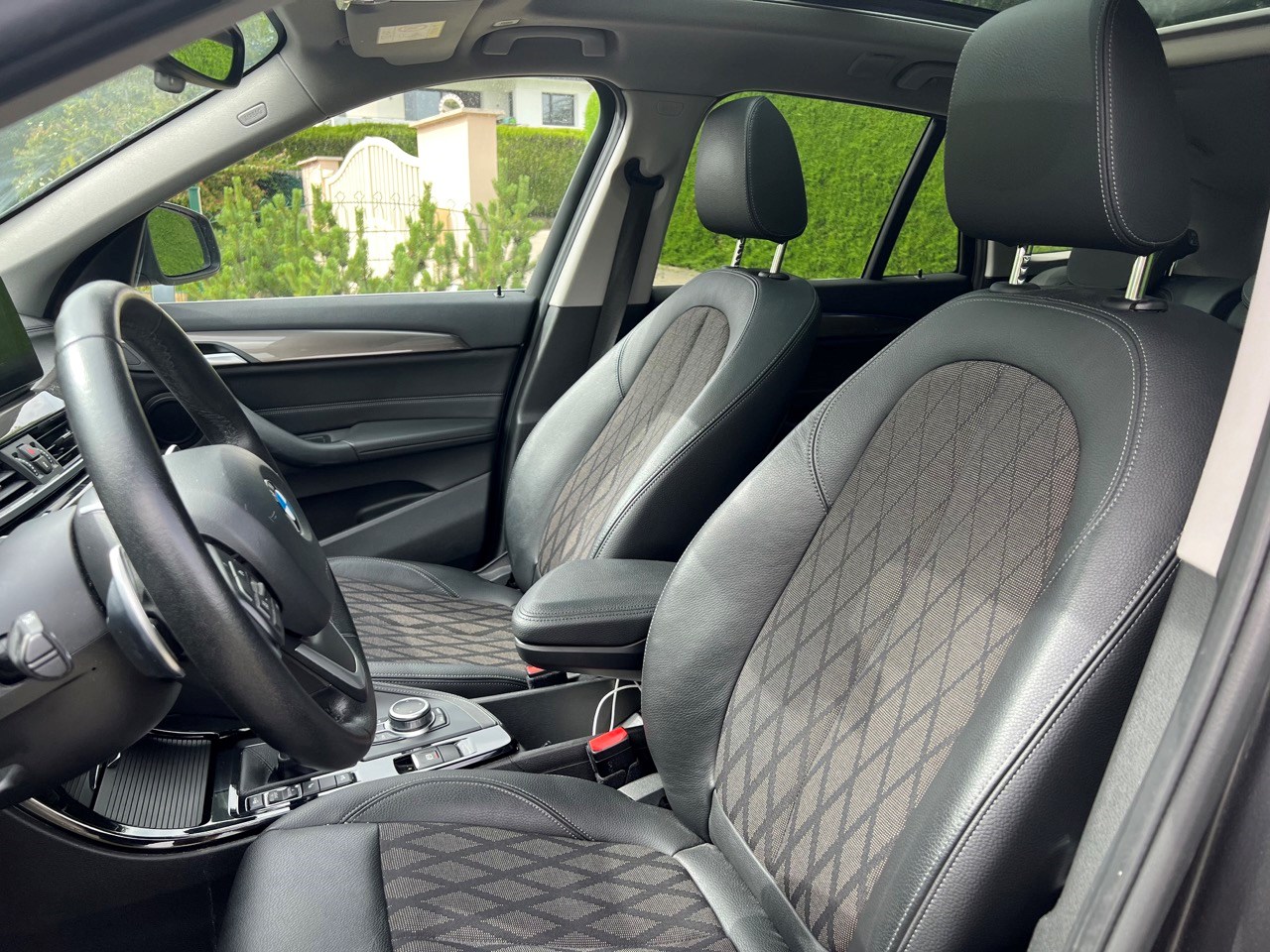 BMW X1 xDrive 20i xLine Steptronic-image-7