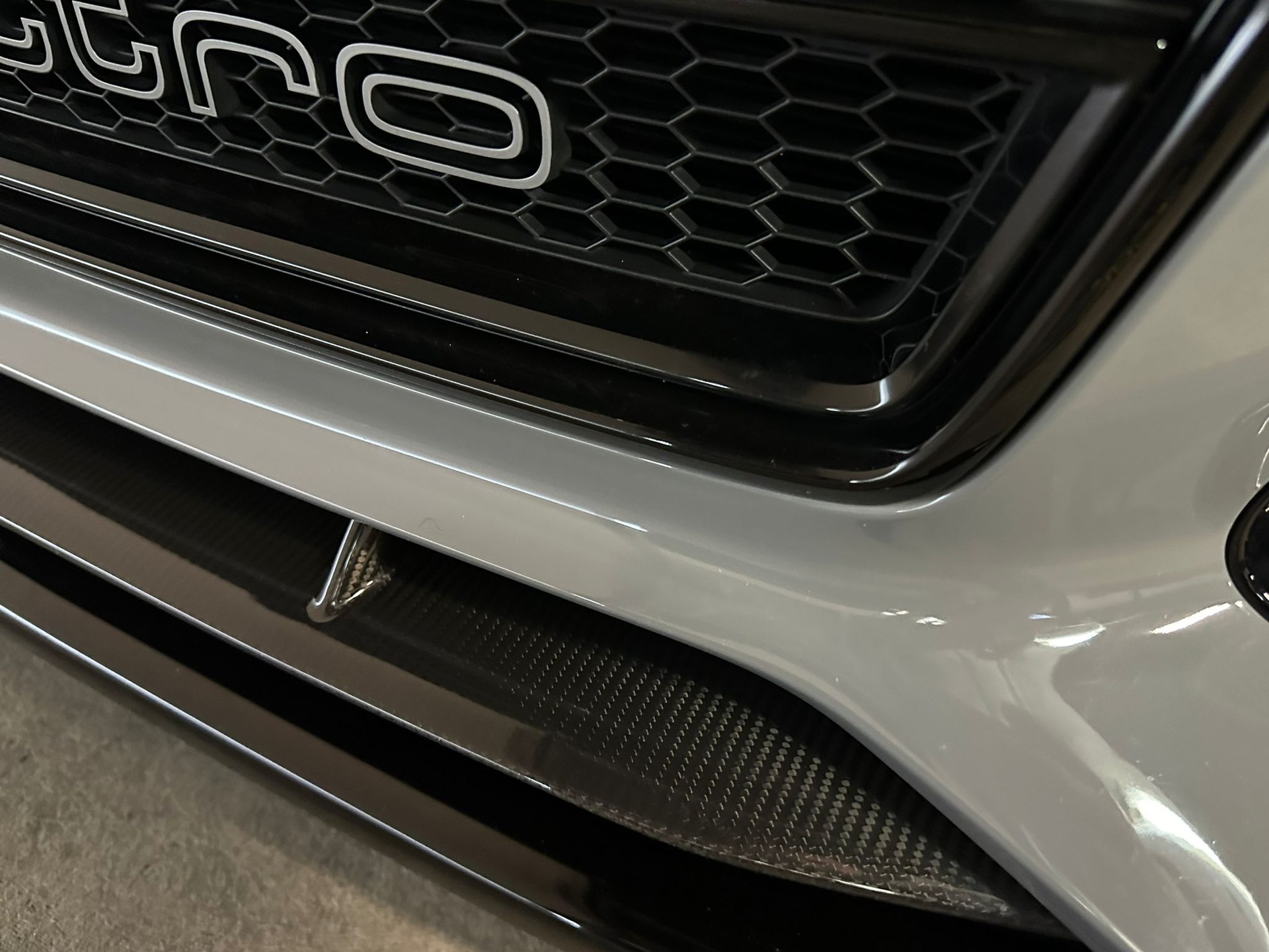 AUDI RS6 Avant 4.0 TFSI V8 performance quattro Vollausstattung-image-2