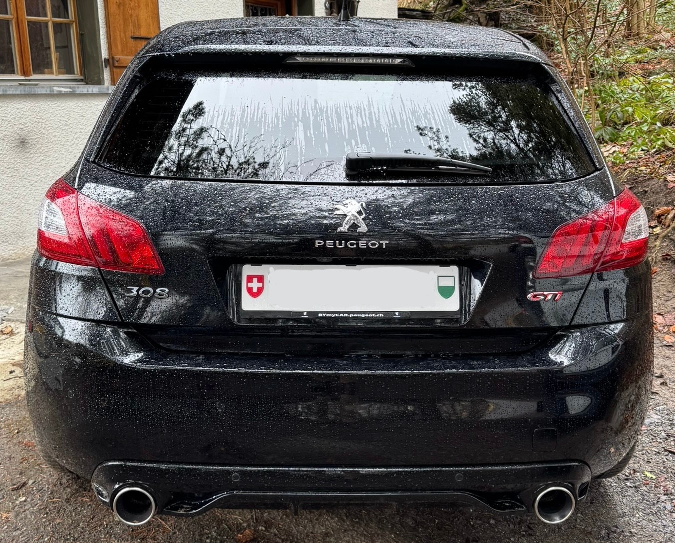PEUGEOT 308 1.6 GTi-image-1