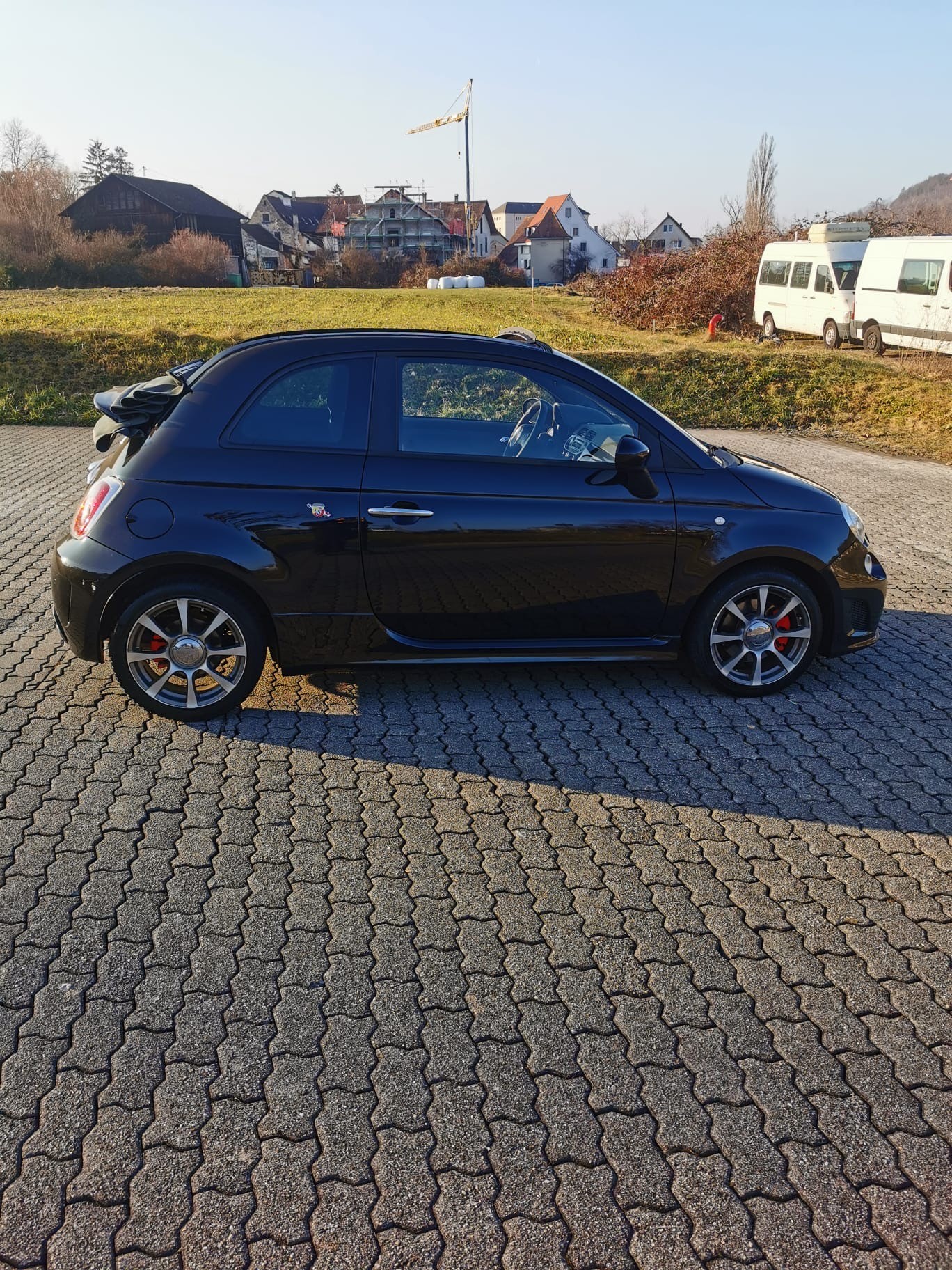 FIAT 500C 1.4 16V Turbo Abarth-image-8
