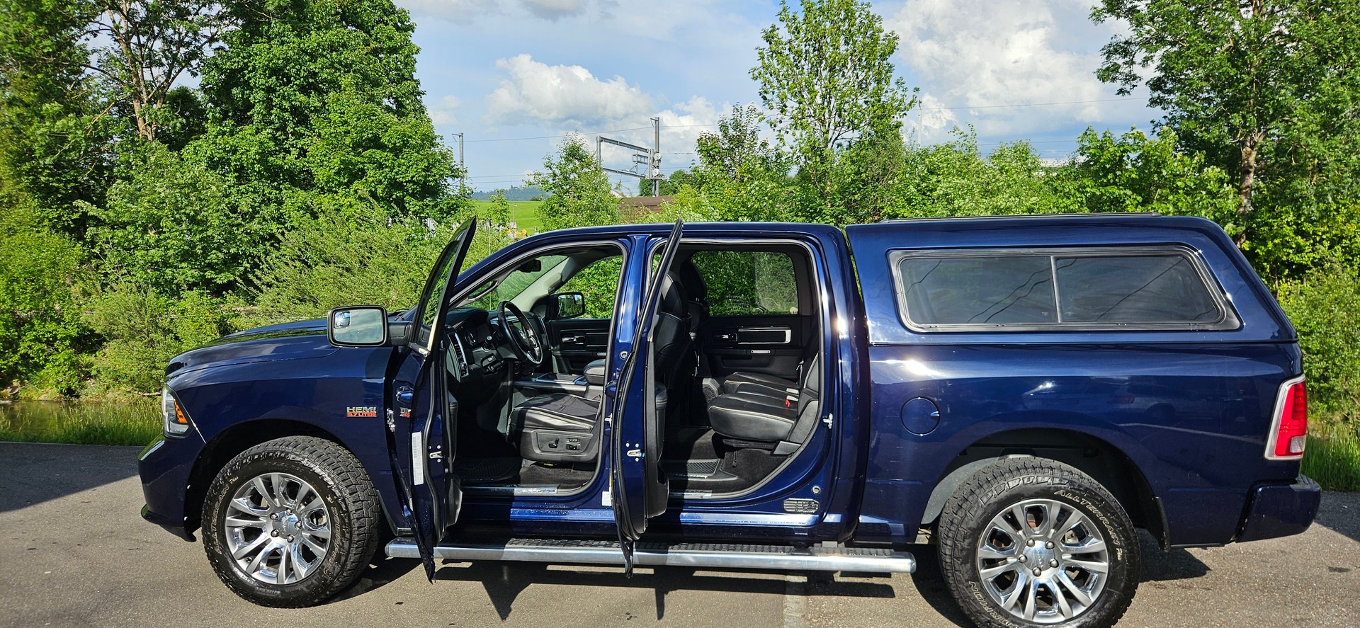 DODGE 1500 Laramie Longhorn Limited-image-7