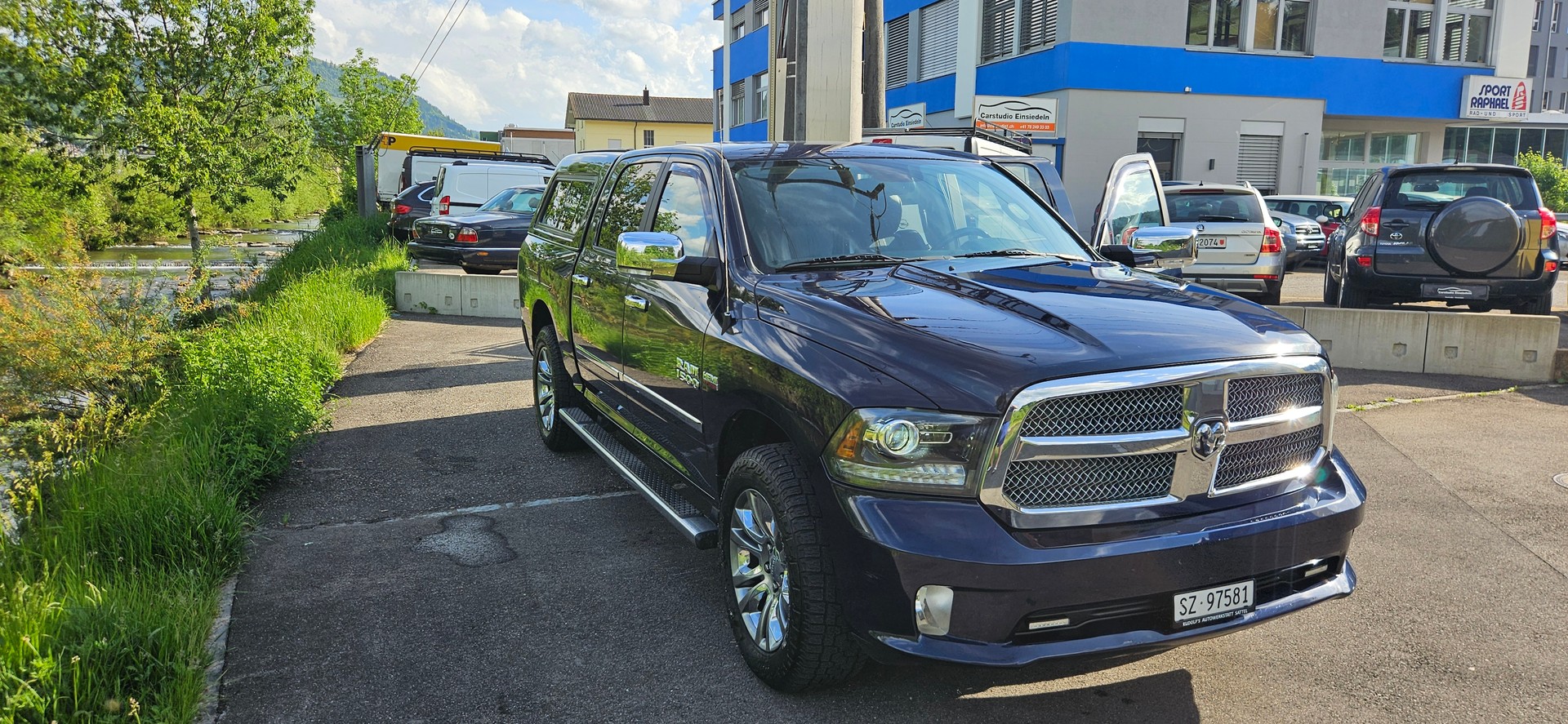 DODGE 1500 Laramie Longhorn Limited-image-5