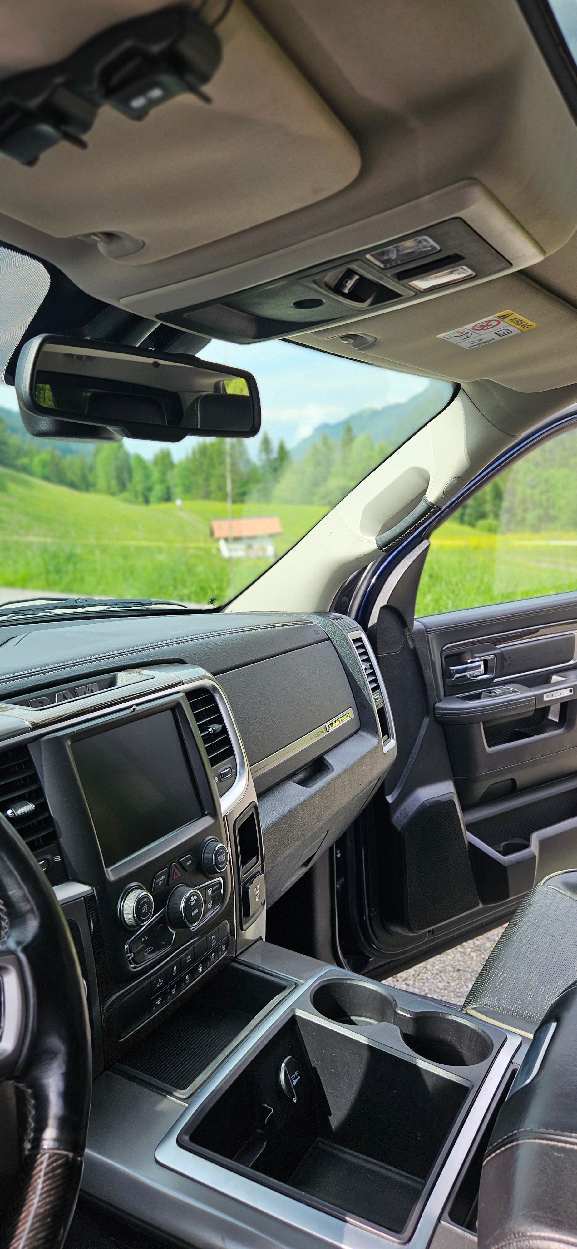 DODGE 1500 Laramie Longhorn Limited-image-11
