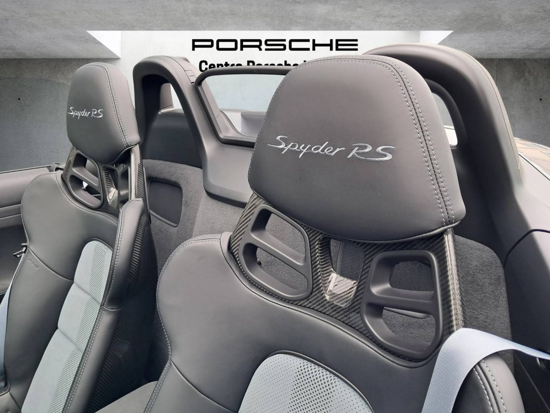 PORSCHE 718 Spyder RS-image-28