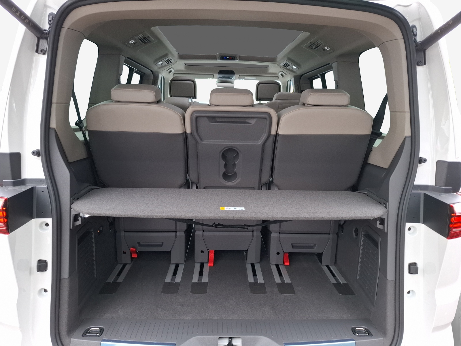 VW Multivan 2.0 TDI Style Liberty DSG-image-12