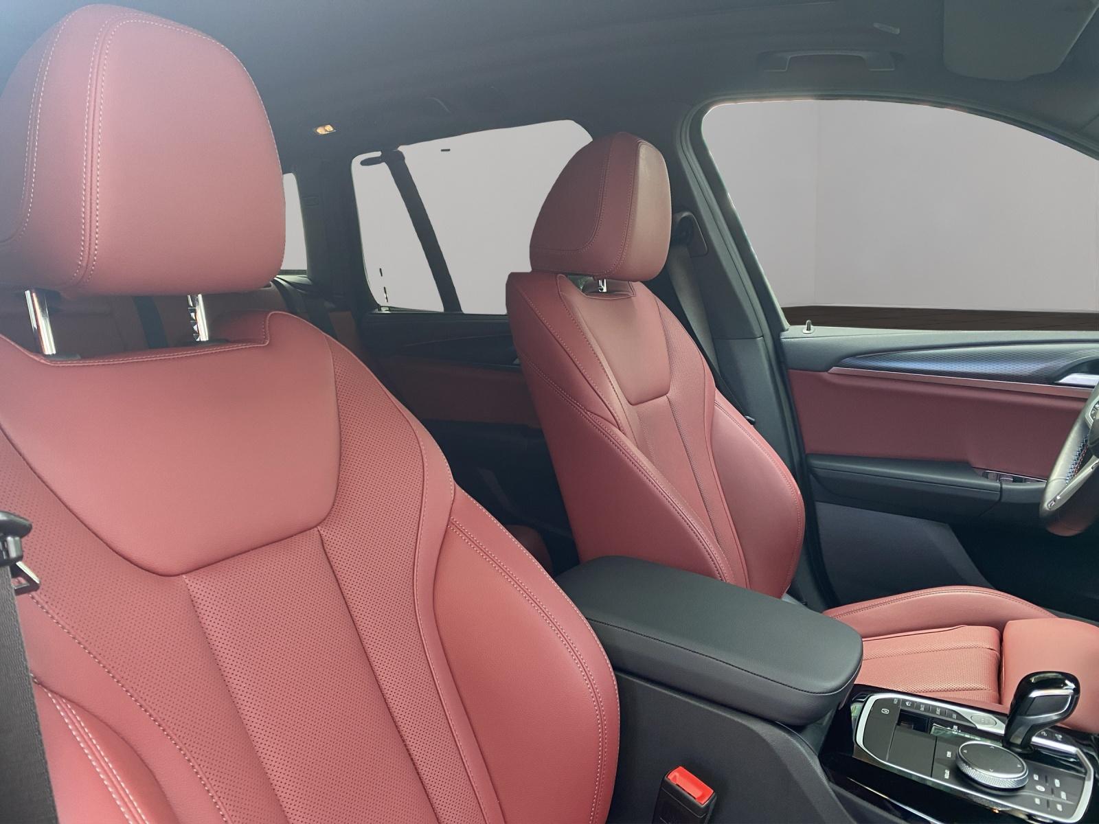 BMW X3 M40i-image-9