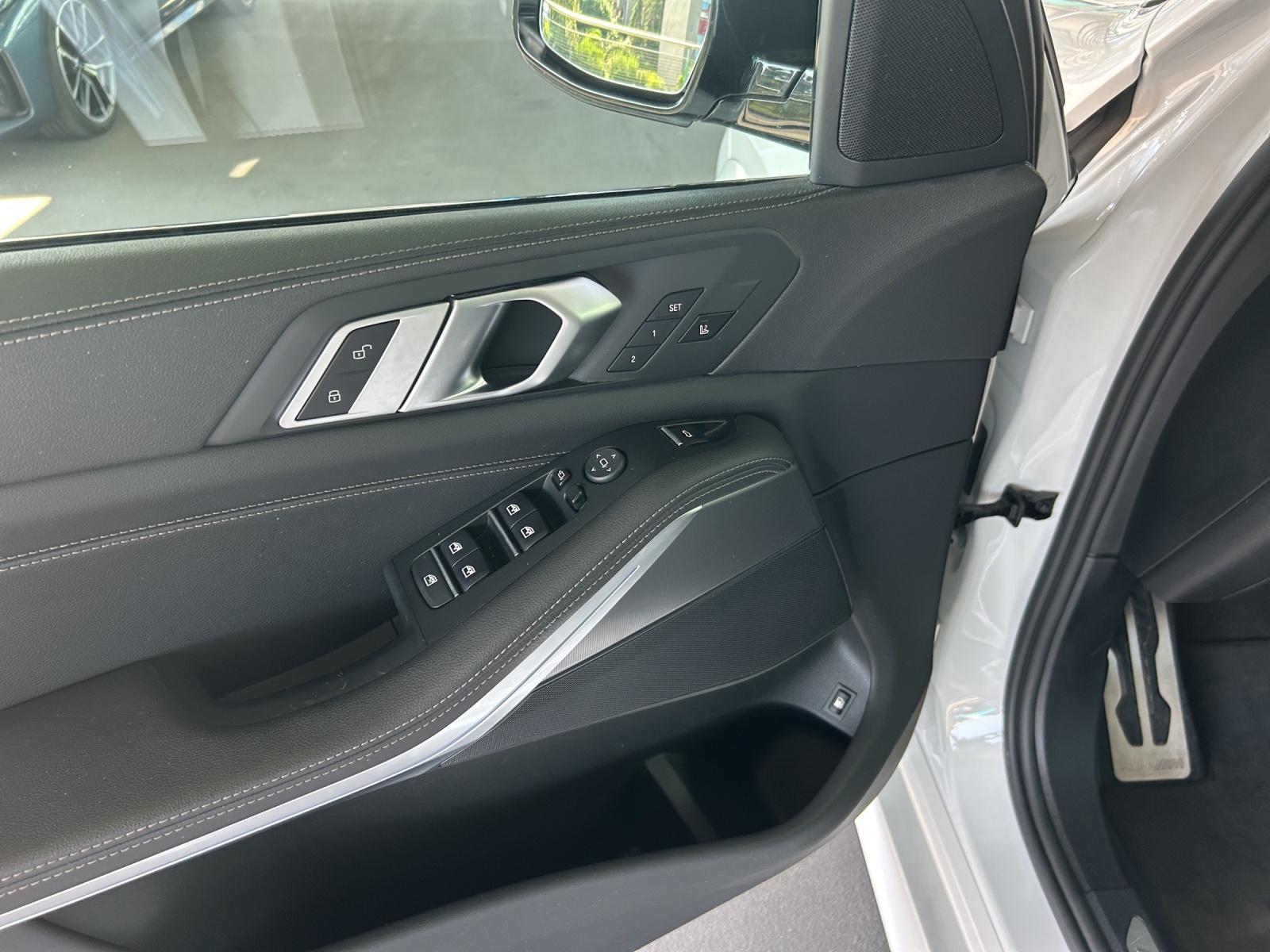 BMW X5 45e xDrive SAG-image-15