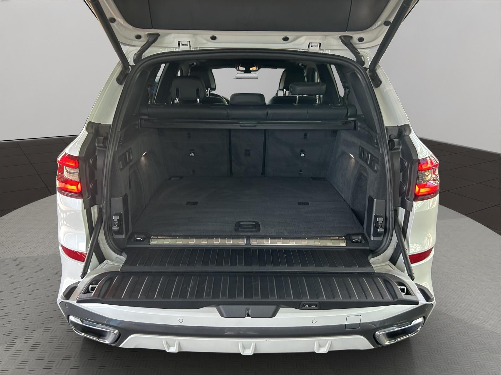 BMW X5 45e xDrive SAG-image-23