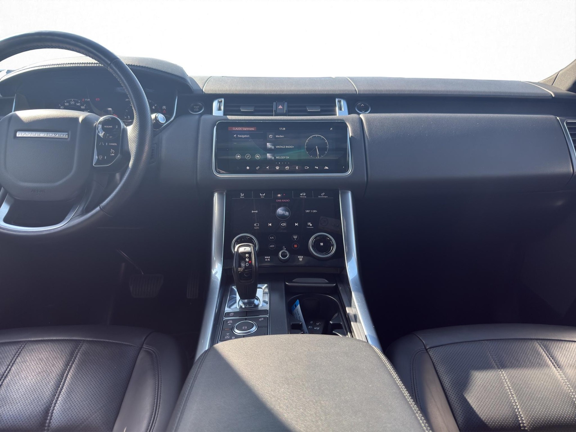 LAND ROVER Range Rover Sport 3.0 SDV6 SE-image-15