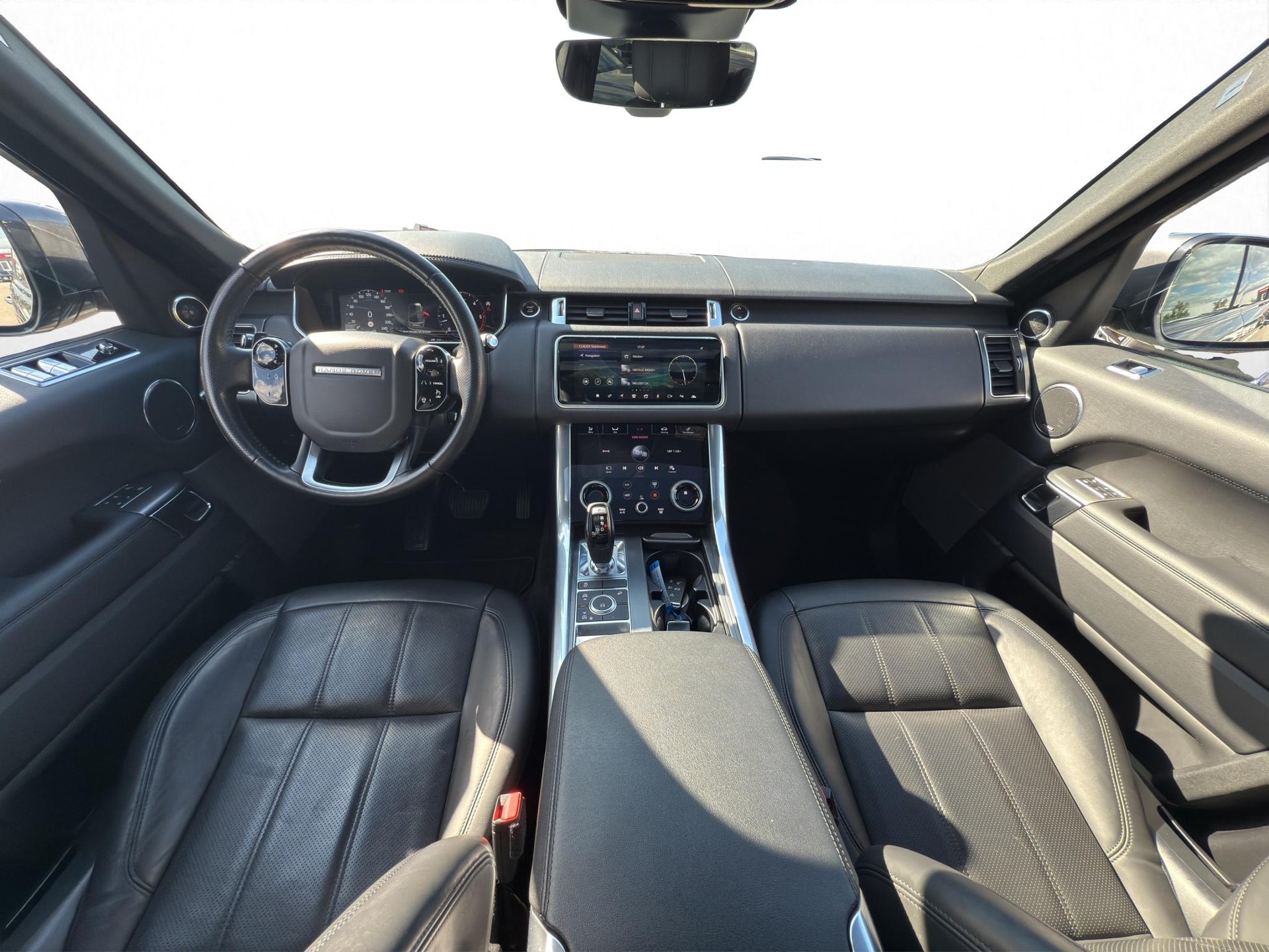 LAND ROVER Range Rover Sport 3.0 SDV6 SE-image-11
