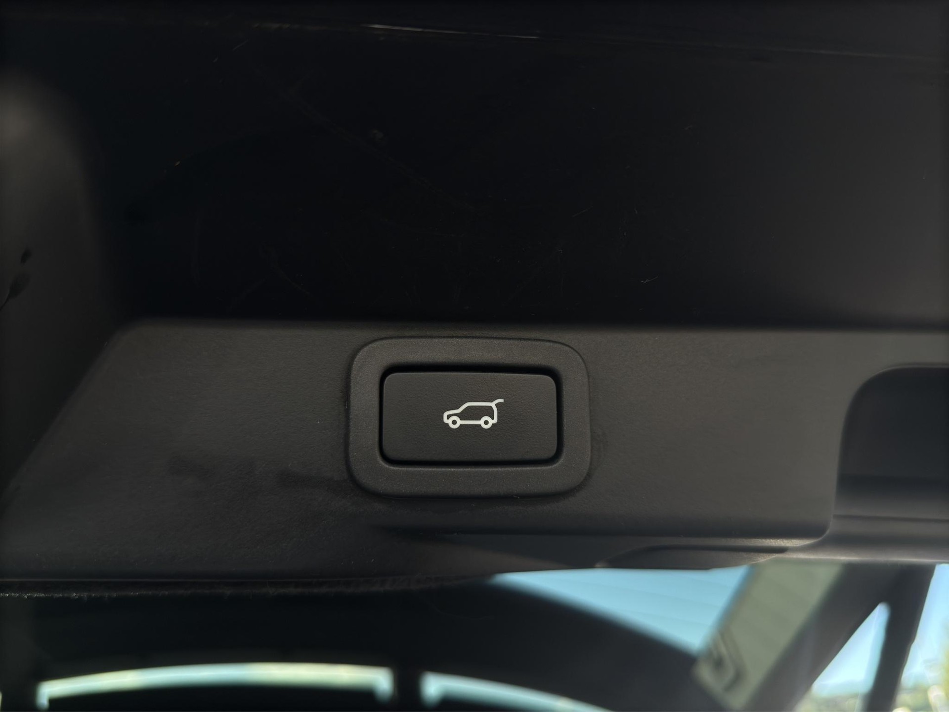 LAND ROVER Range Rover Sport 3.0 SDV6 SE-image-29