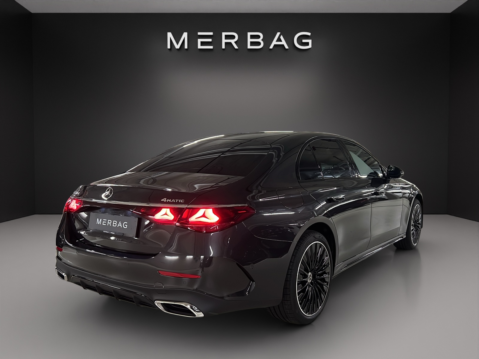 MERCEDES-BENZ E 220 d 4MATIC Limousine-image-7