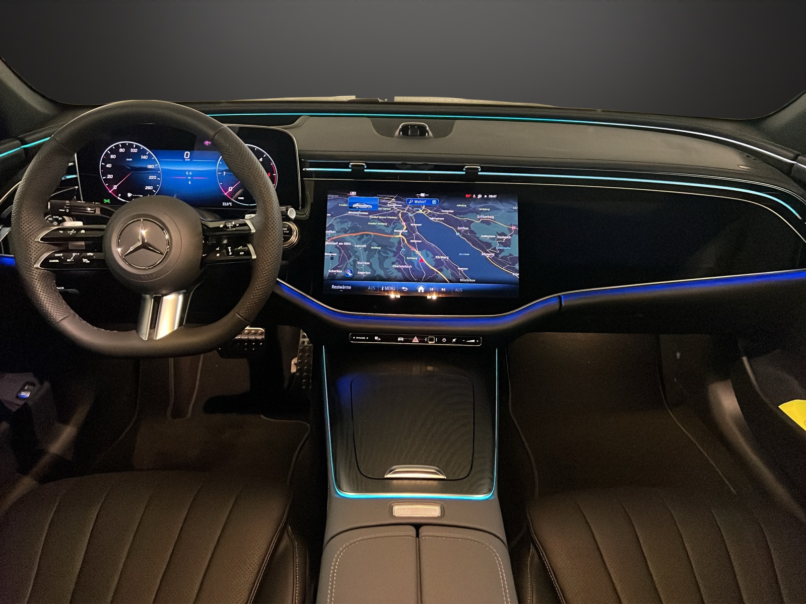 MERCEDES-BENZ E 220 d 4MATIC Limousine-image-8