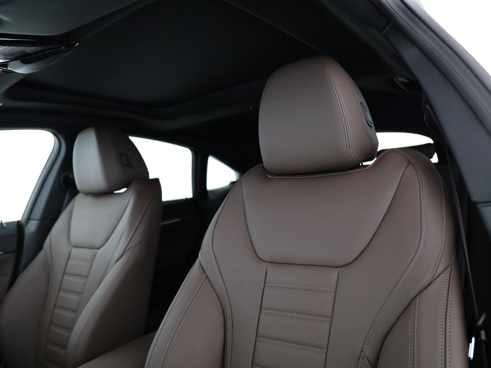 BMW M440i xDrive Gran Coupé-image-9