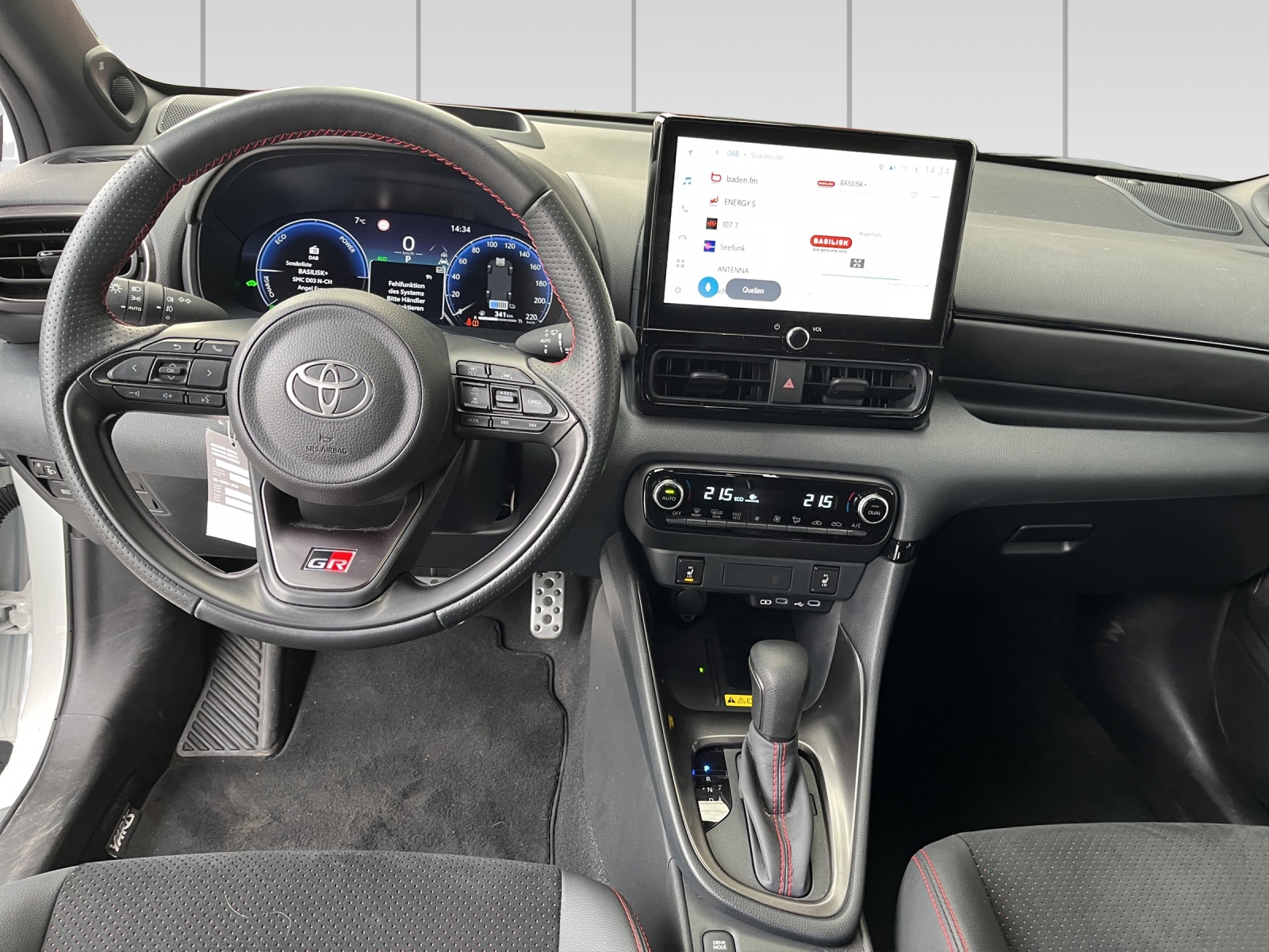 TOYOTA Yaris 1.5 GR Sport e-CVT-image-7