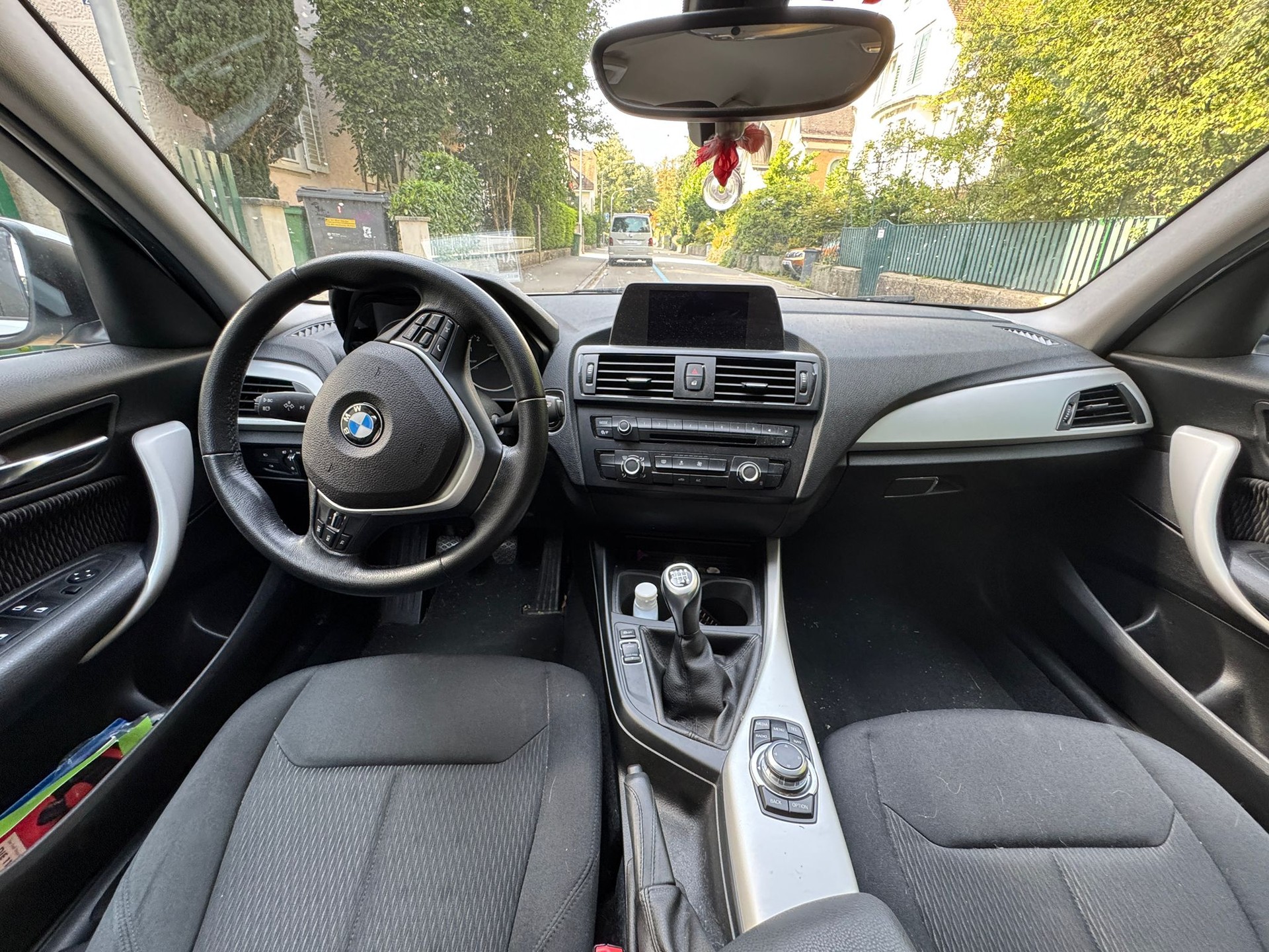 BMW 116i-image-3