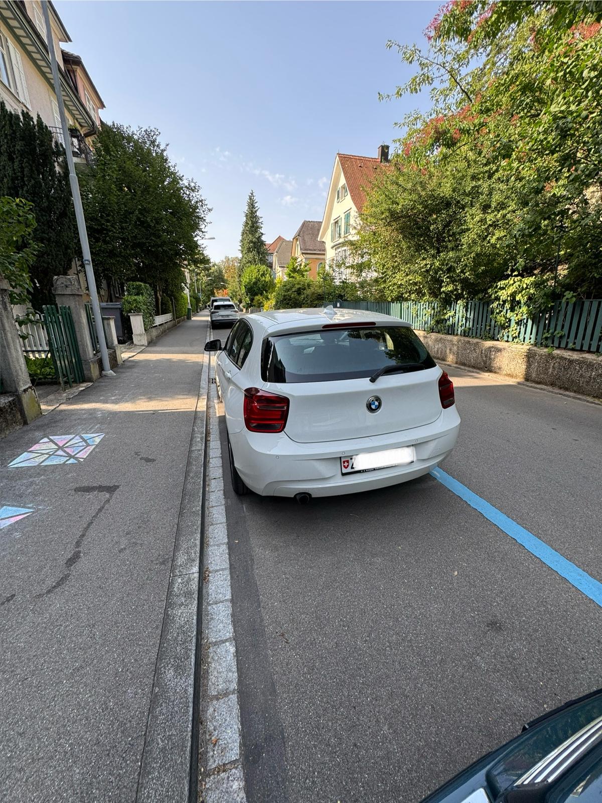 BMW 116i-image-2