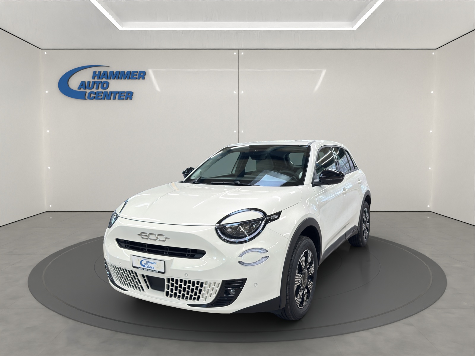 FIAT 600 1.2 Hybrid Swiss Edition-image-0