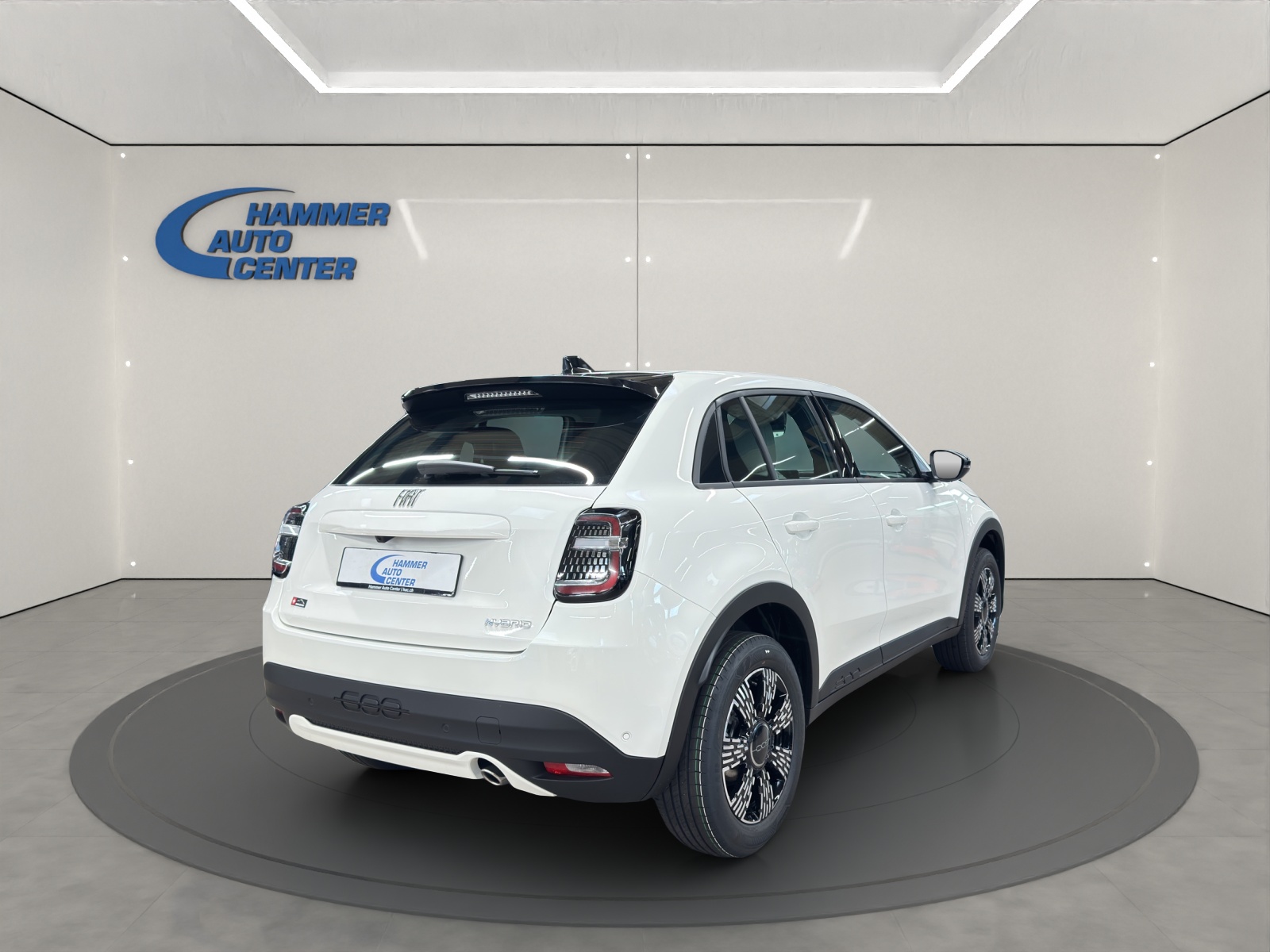 FIAT 600 1.2 Hybrid Swiss Edition-image-4