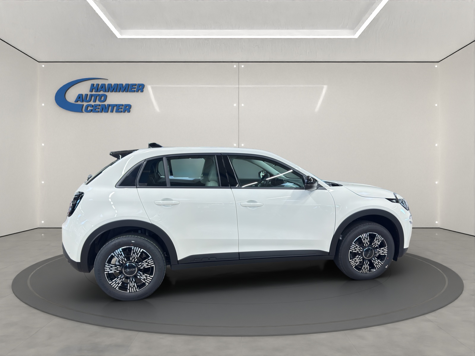 FIAT 600 1.2 Hybrid Swiss Edition-image-5
