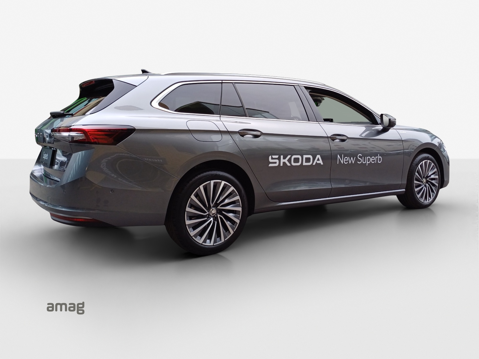 SKODA Skoda Superb L&K 2.0 TDI 193PS 4x4 DSG-image-3