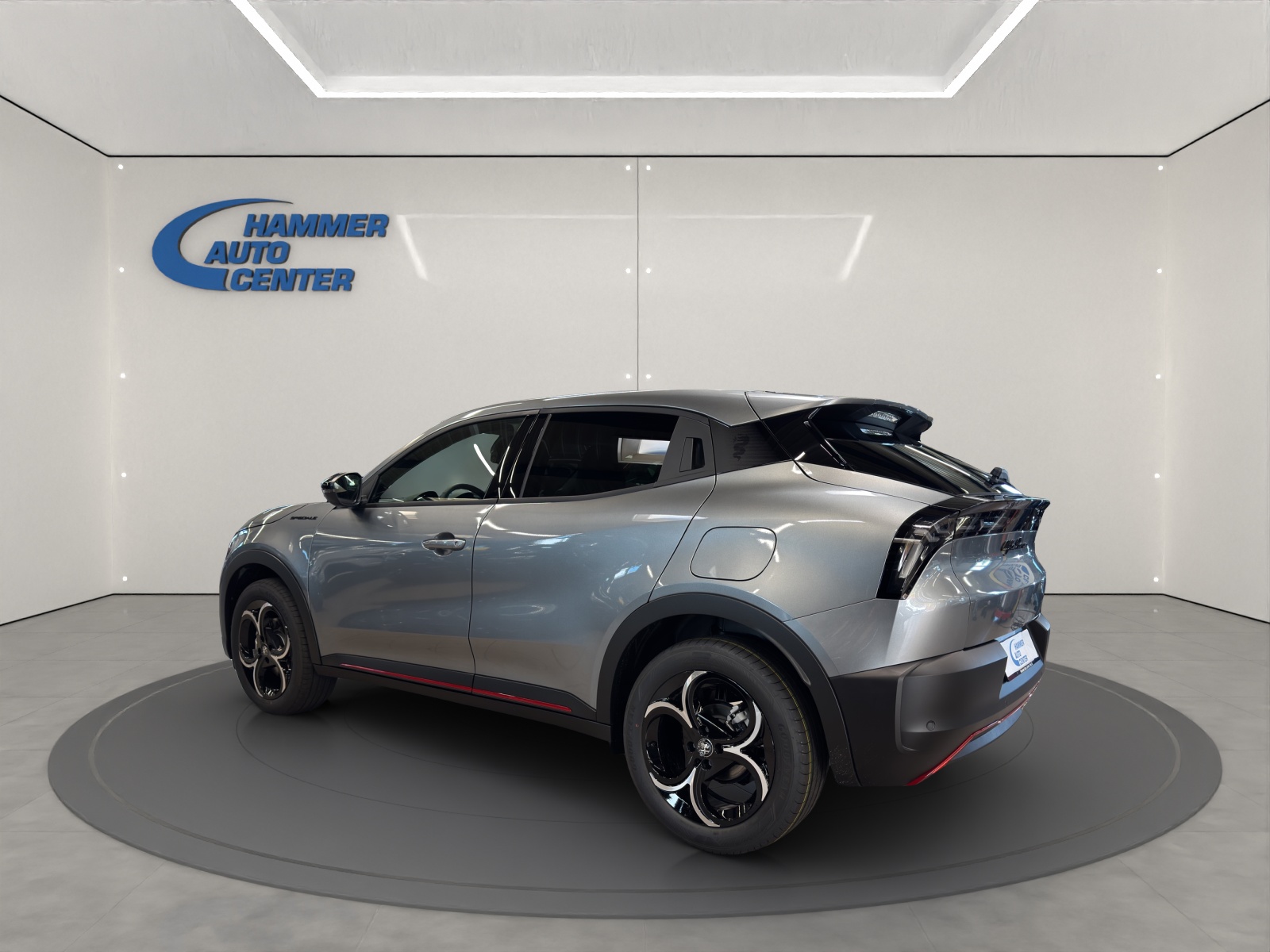 ALFA ROMEO Junior 1.2 Ibrida Speciale-image-1