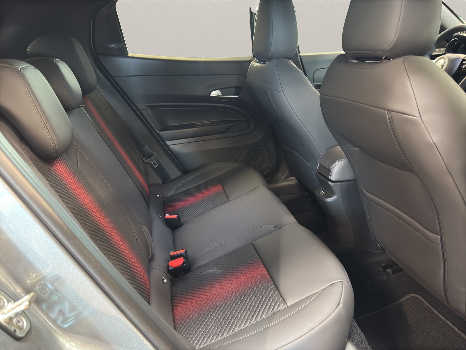 ALFA ROMEO Junior 1.2 Ibrida Speciale-image-11