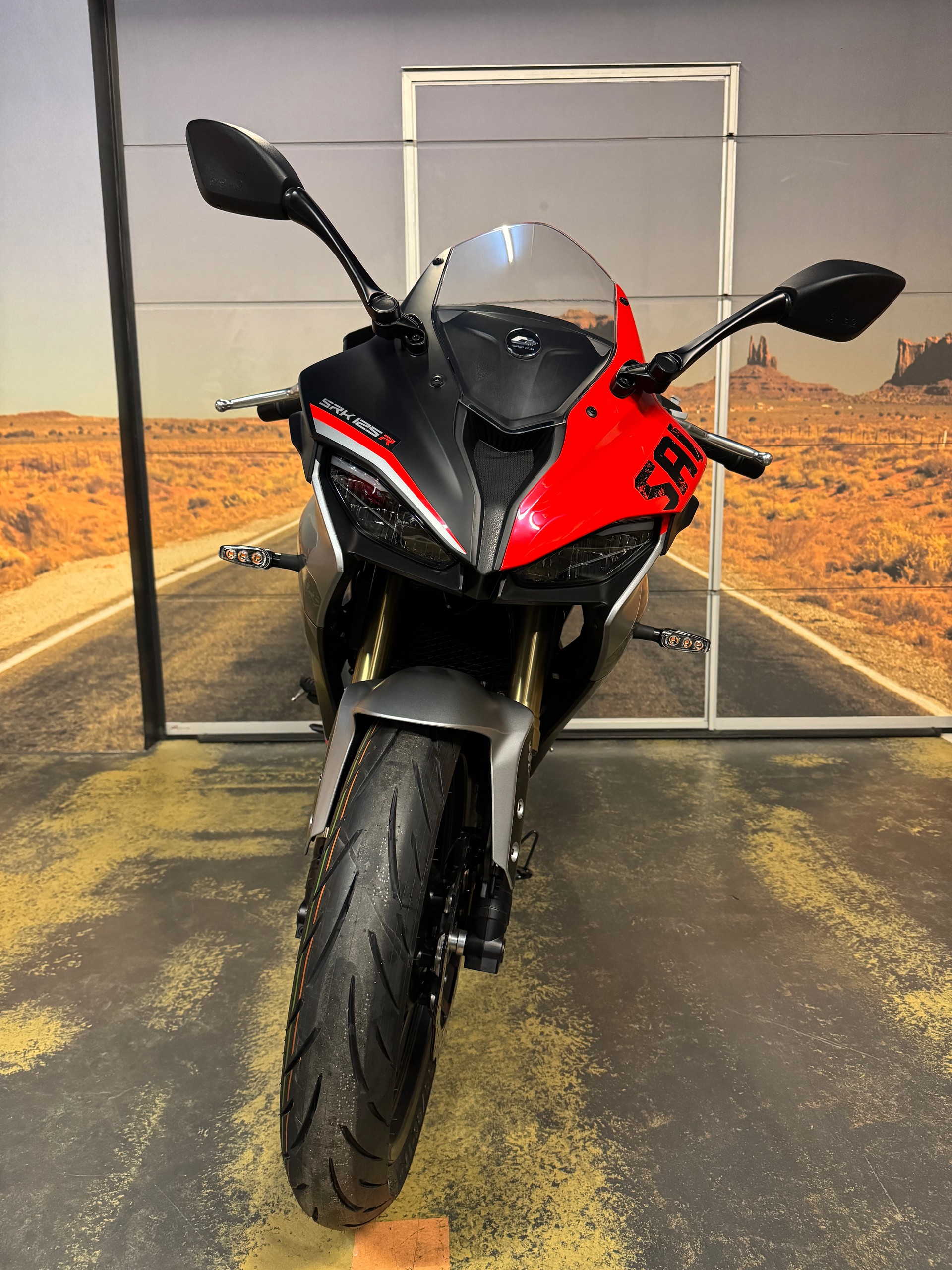 QJ SRK 125 R-image-3