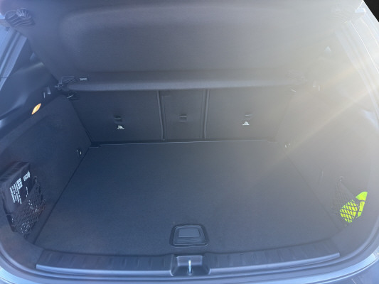 MERCEDES-BENZ GLA 200 7G-DCT-image-10
