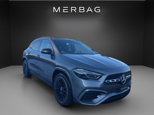 MERCEDES-BENZ GLA 200 7G-DCT-image-0