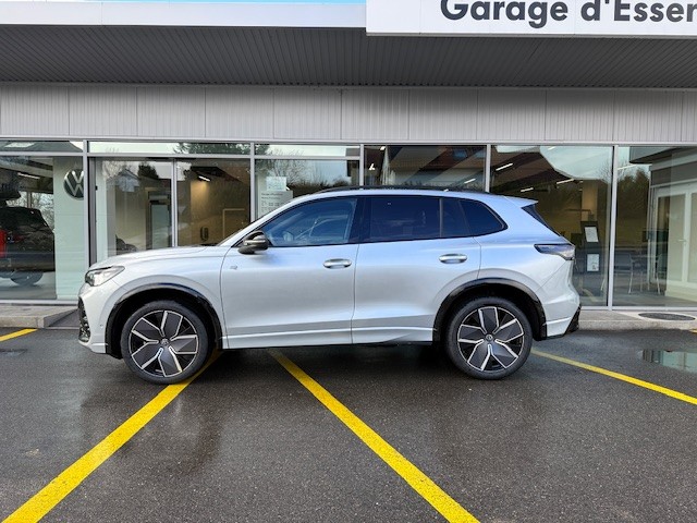 VW Tiguan 2.0 TSI DSG R-Line 4Motion-image-1