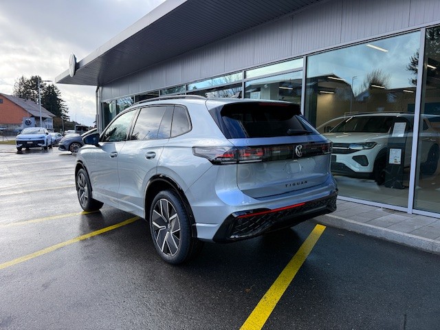 VW Tiguan 2.0 TSI DSG R-Line 4Motion-image-6