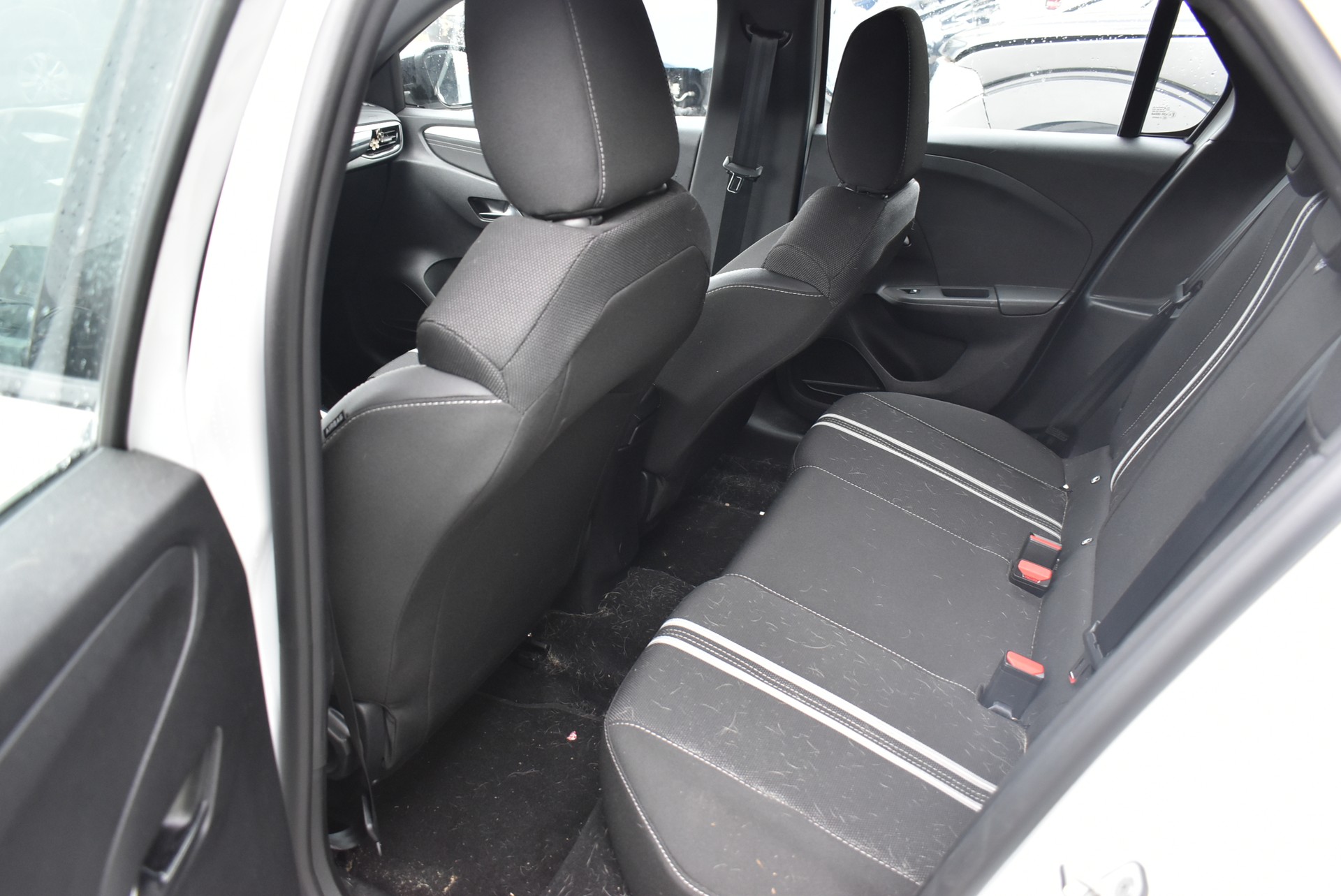 OPEL Corsa 1.2 TP GS A-image-8