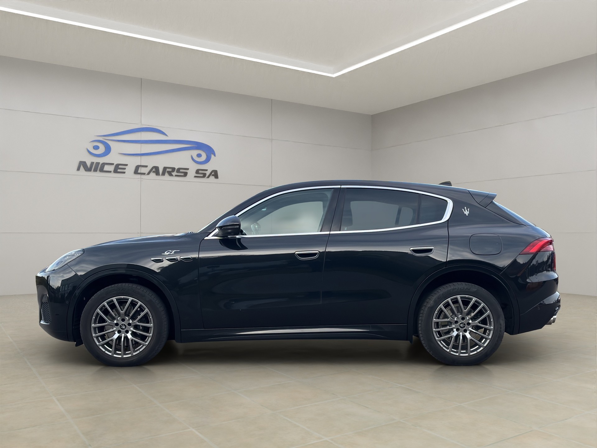 MASERATI Grecale 2.0 MHEV GT Hybrid Automatica-image-5