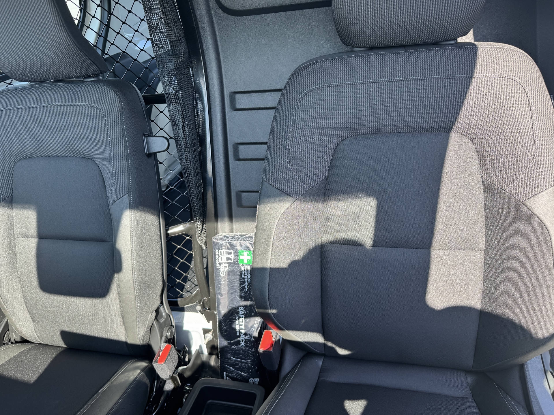 RENAULT Kangoo Van E-Tech Electric EV4-image-8