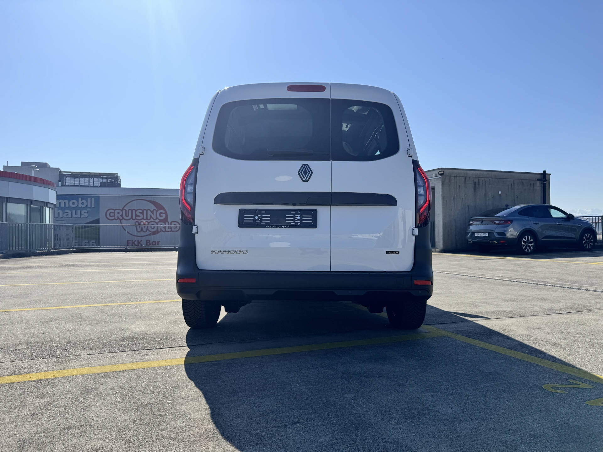 RENAULT Kangoo Van E-Tech Electric EV4-image-3