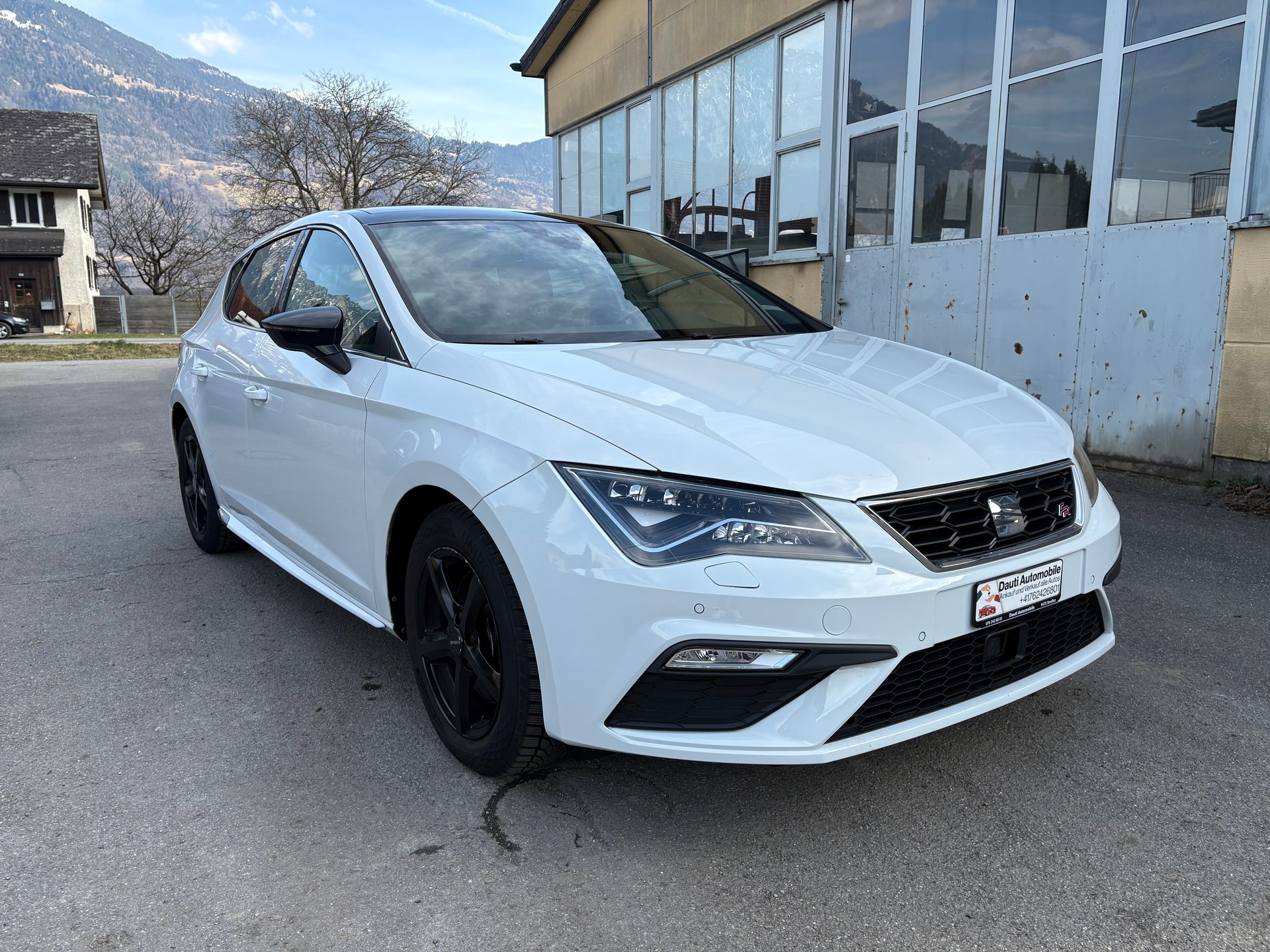 SEAT Leon 1.4 TSI ACT FR DSG-image-2