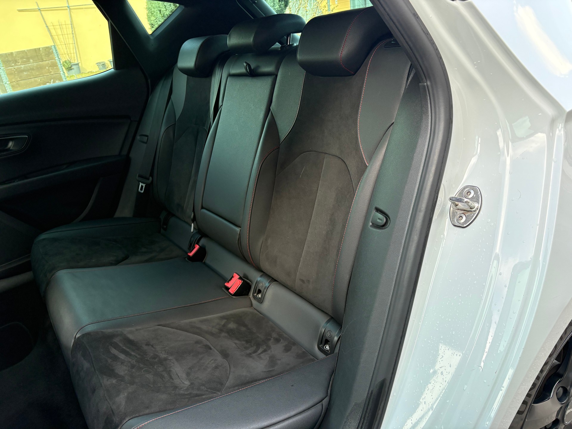 SEAT Leon 1.4 TSI ACT FR DSG-image-8