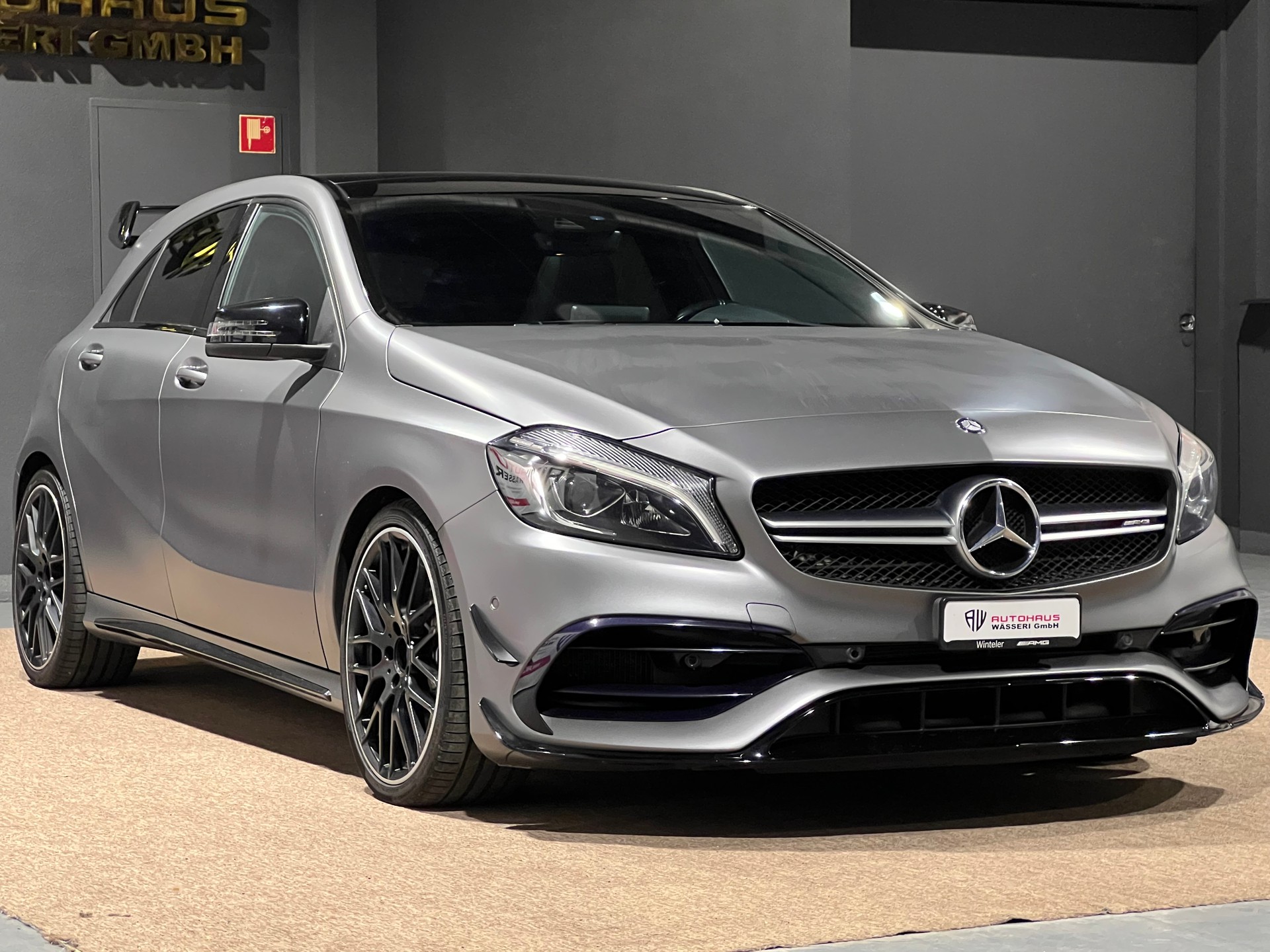 MERCEDES-BENZ A 45 AMG 4Matic Petronas 2015 Edition 7G-DCT-image-0