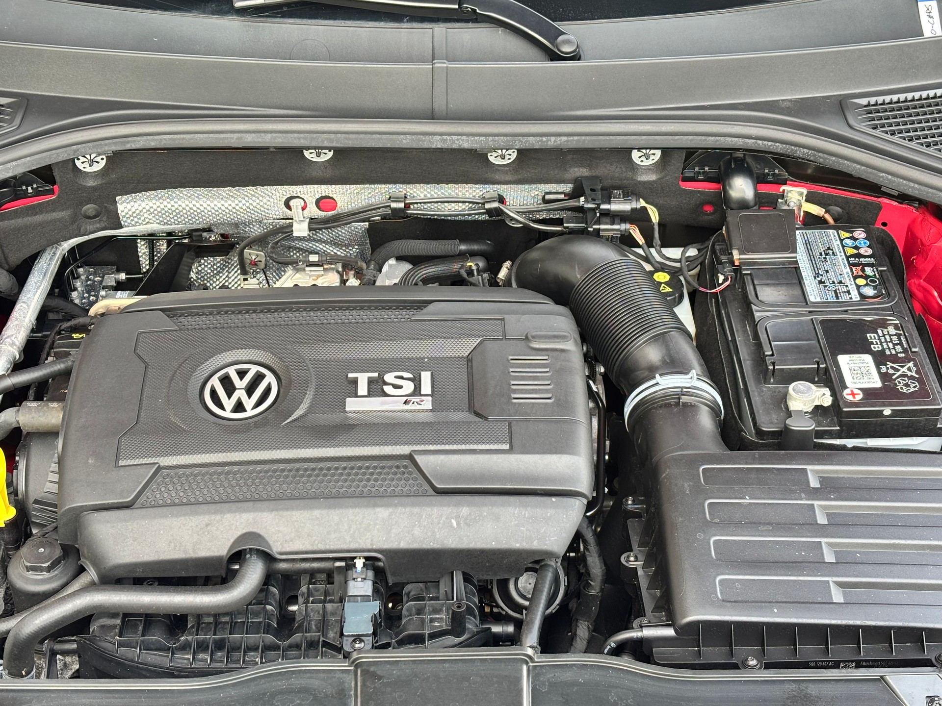 VW T-Roc 2.0 TSI R DSG 4Motion-image-30