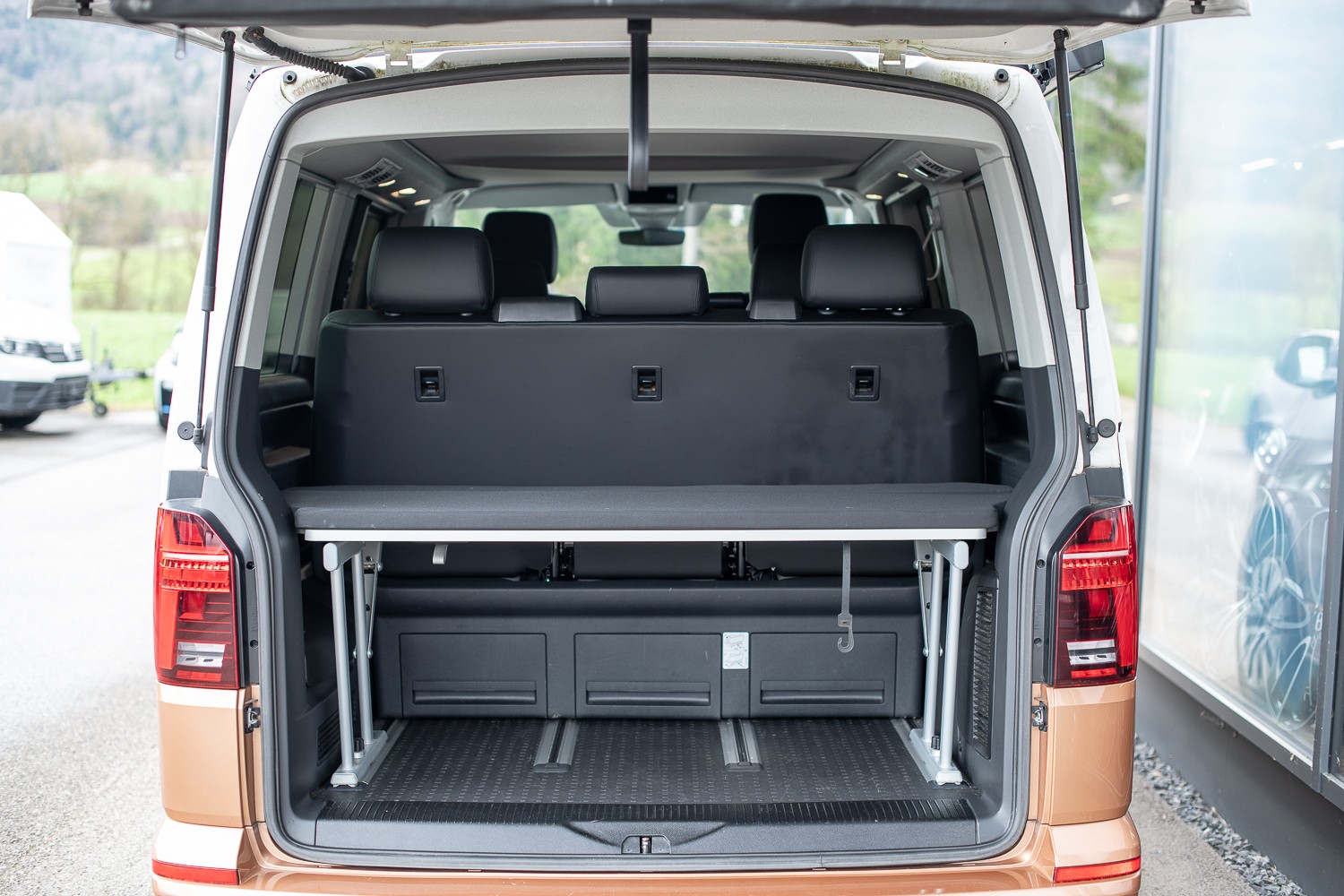 VW Calif. BiTDI Beach Lib 4M-image-9