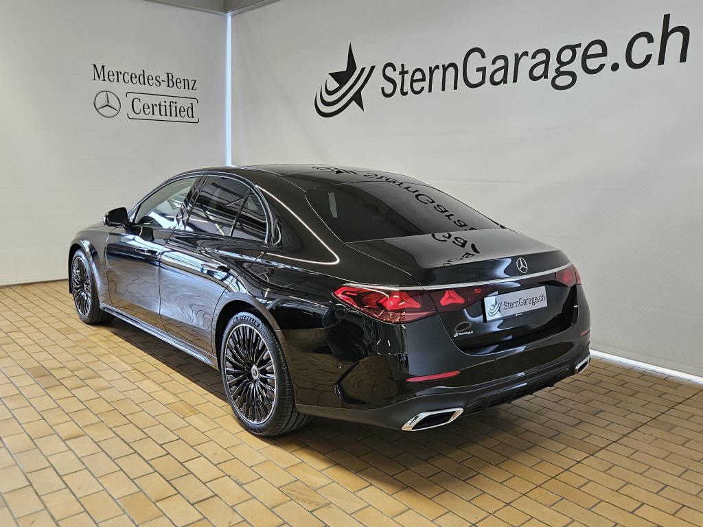 MERCEDES-BENZ E 220 d 4Matic AMG Line Limousine-image-2