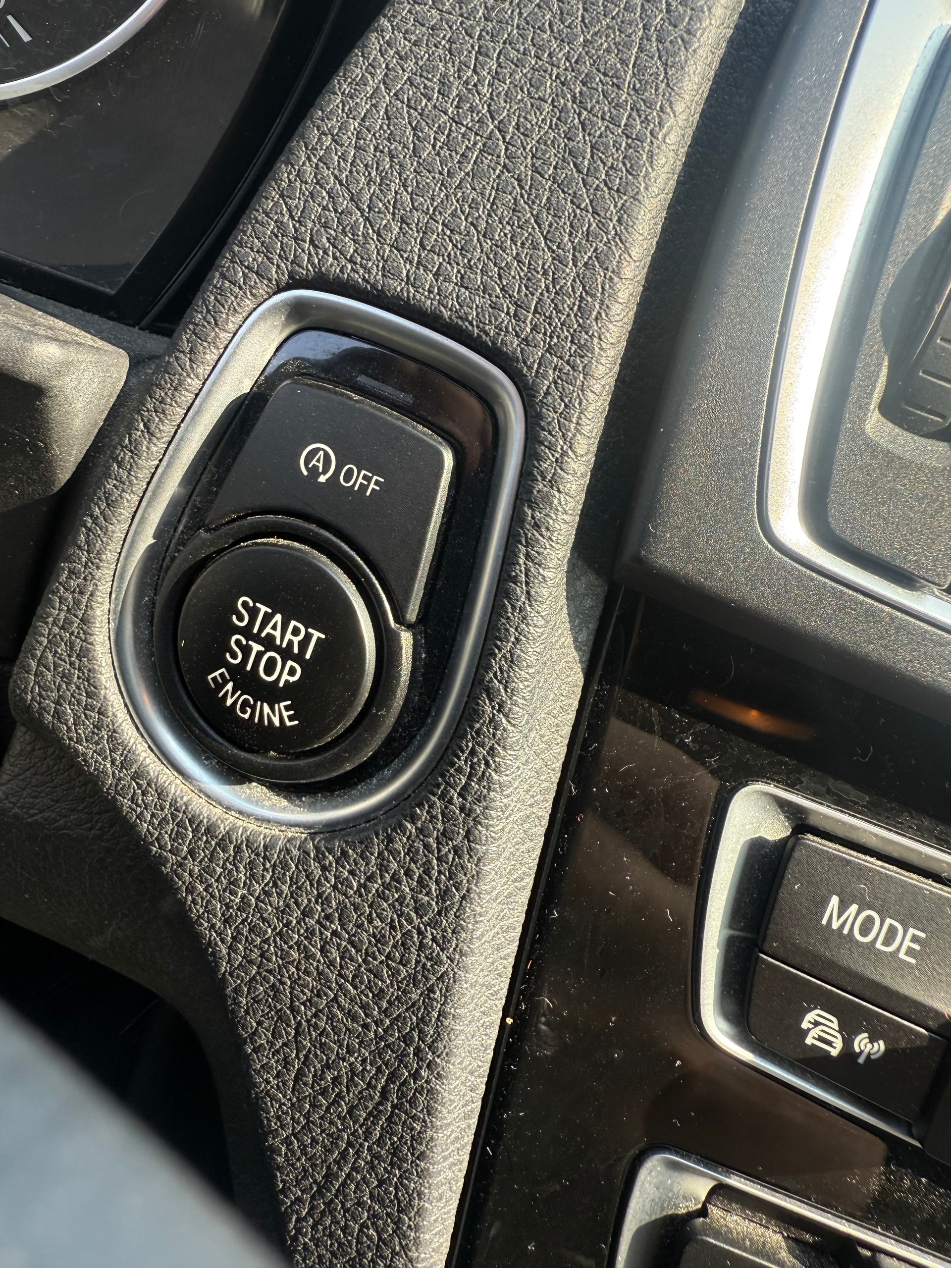 BMW 118i Sport Line Steptronic-image-18